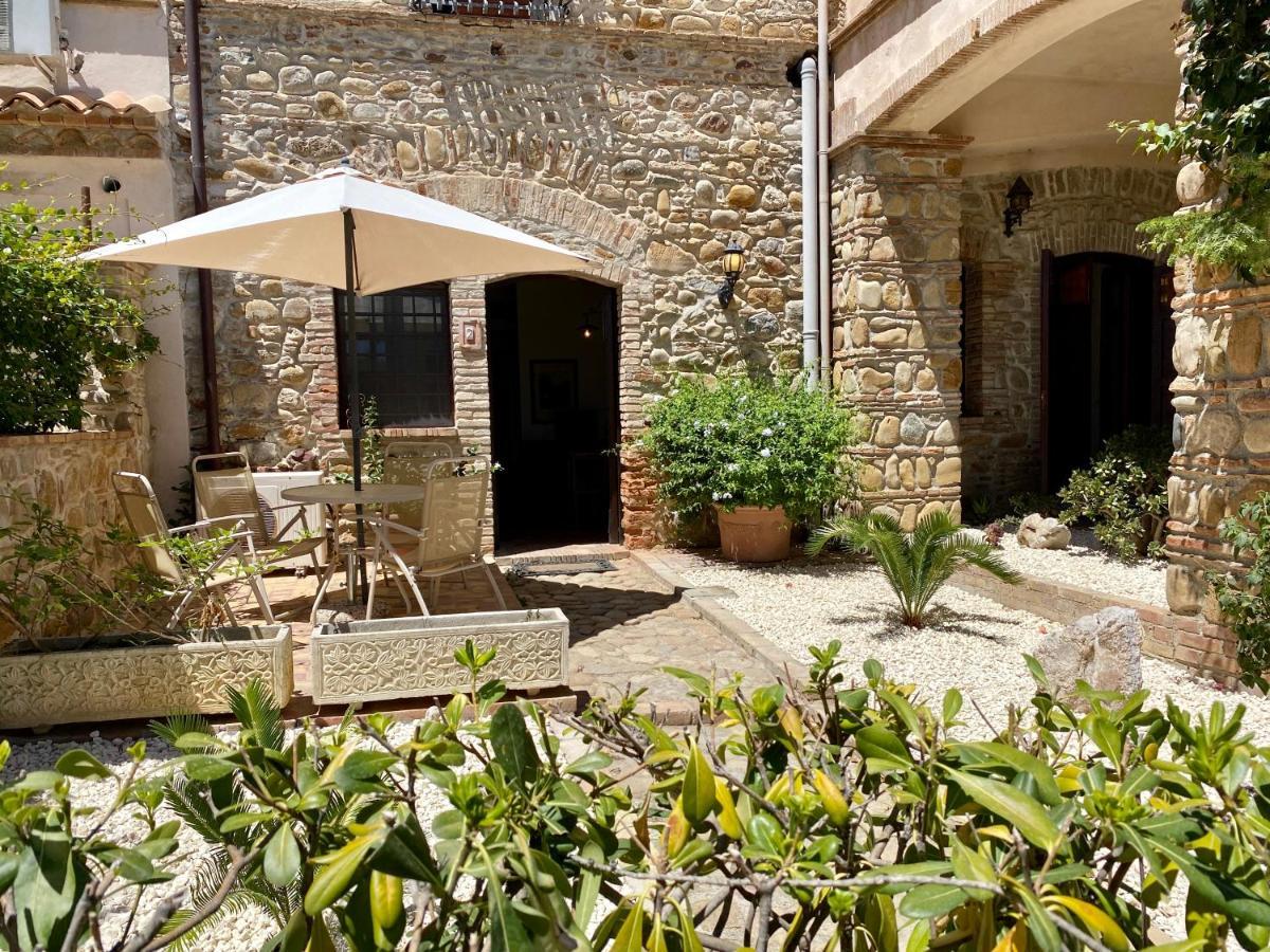 Le Colline Del Gelso-Masseria Mazzei Rossano Bagian luar foto