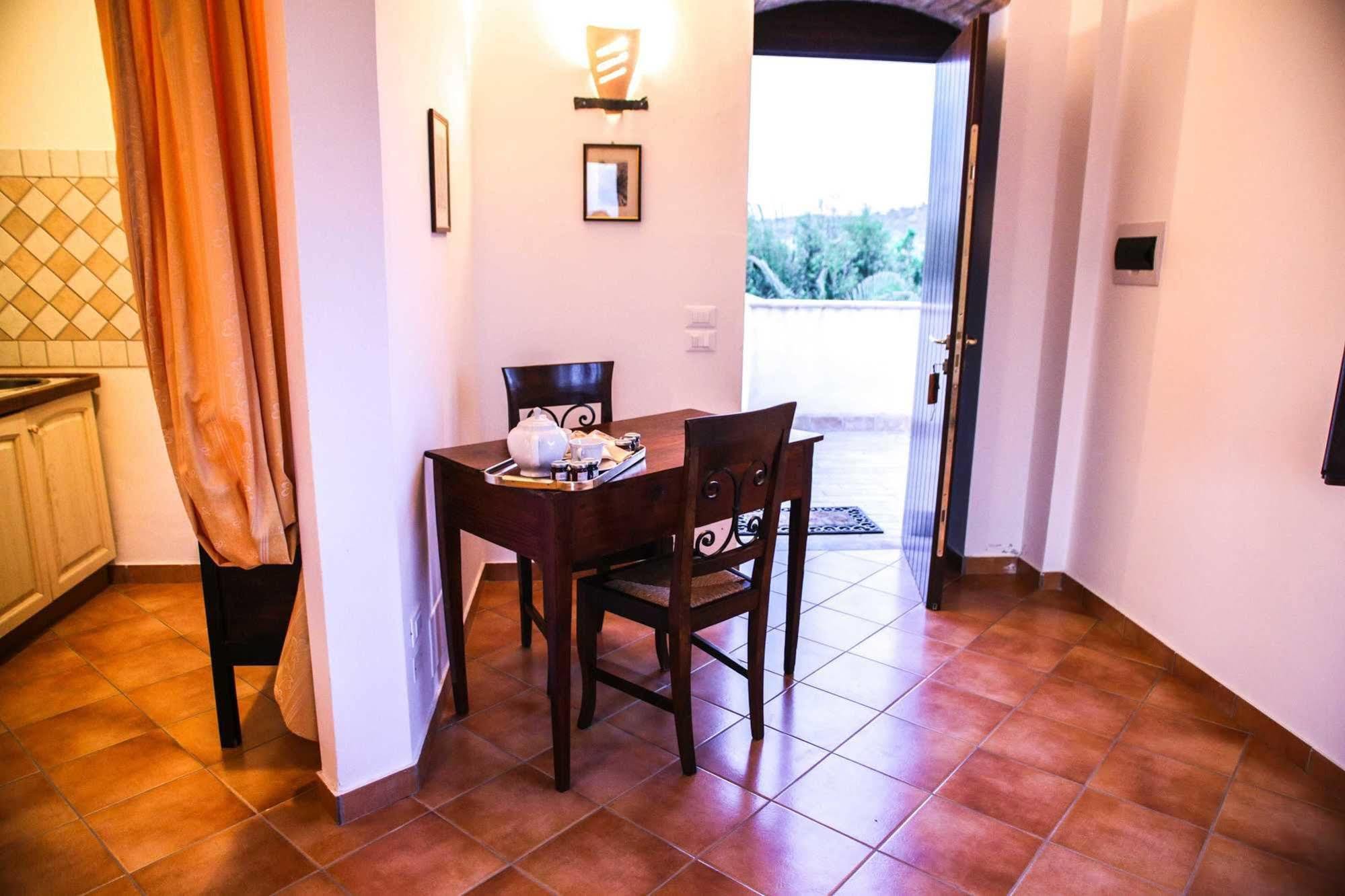 Le Colline Del Gelso-Masseria Mazzei Rossano Bagian luar foto